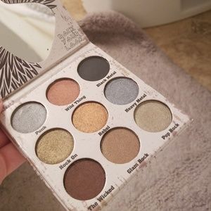Glam metals eyeshadow palette